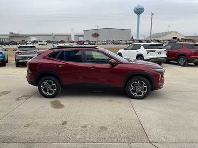 2025 Chevrolet Trax, $24985. Photo 4