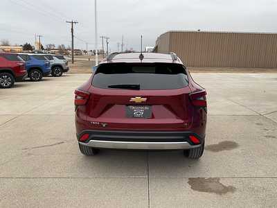 2025 Chevrolet Trax, $24985. Photo 6