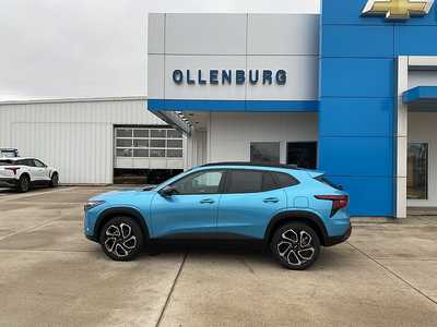 2025 Chevrolet Trax, $26585. Photo 11