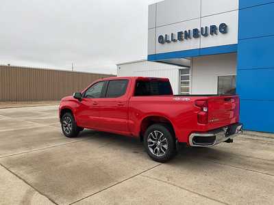 2025 Chevrolet 1500 Crew Cab, $58900. Photo 8