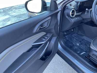 2025 Chevrolet Trax, $26440. Photo 12