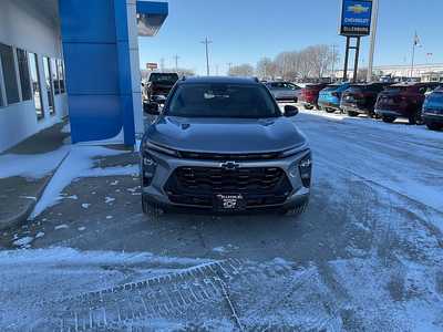 2025 Chevrolet Trax, $26440. Photo 2