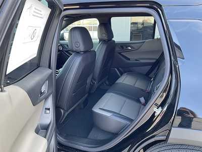 2025 Chevrolet Equinox, $37470. Photo 12