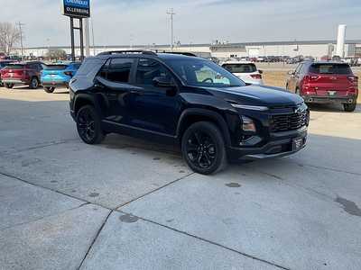 2025 Chevrolet Equinox, $37470. Photo 3