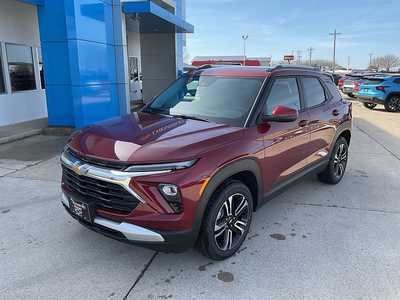 2025 Chevrolet TrailBlazer, $32565. Photo 2