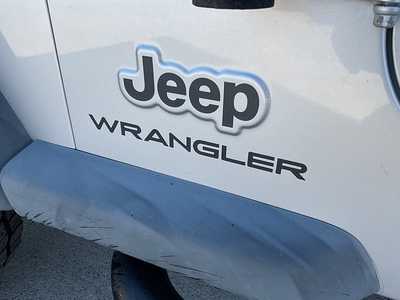 2004 Jeep Wrangler, $12995. Photo 9