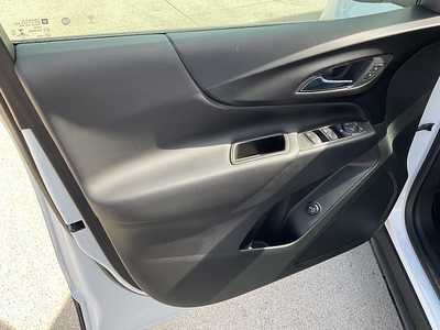 2022 Chevrolet Equinox, $23995. Photo 12