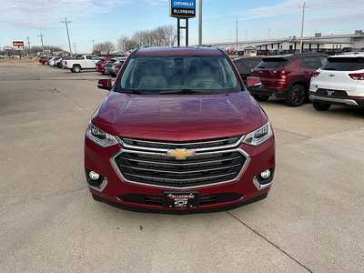 2021 Chevrolet Traverse, $32995. Photo 3