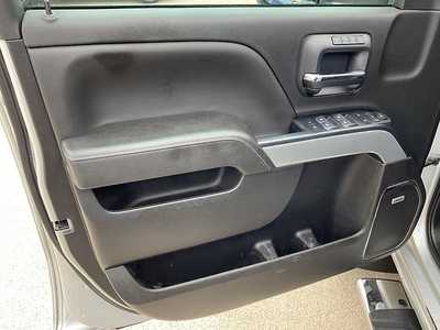 2019 Chevrolet 2500 Crew Cab, $38995. Photo 12