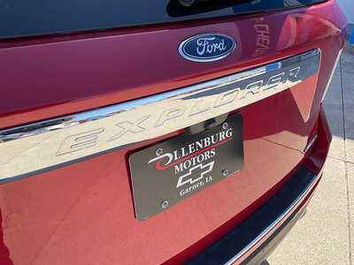 2021 Ford Explorer, $29995. Photo 9