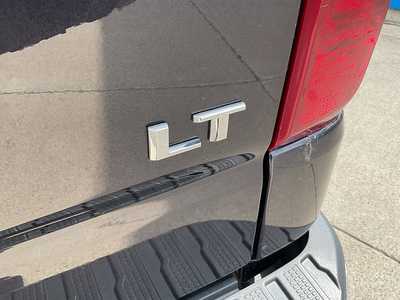 2022 Chevrolet 1500 Crew Cab, $35495. Photo 9