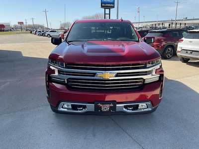 2022 Chevrolet 1500 Crew Cab, $45995. Photo 2