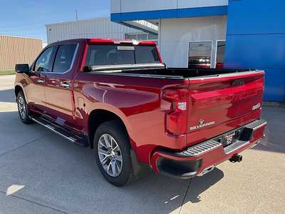 2022 Chevrolet 1500 Crew Cab, $45995. Photo 8