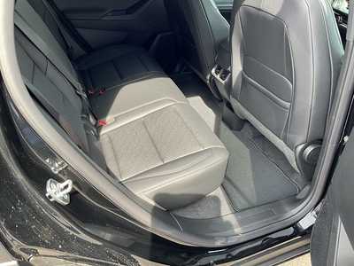 2025 Chevrolet Equinox, $35040. Photo 12