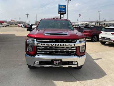 2020 Chevrolet 2500 Crew Cab, $52995. Photo 3