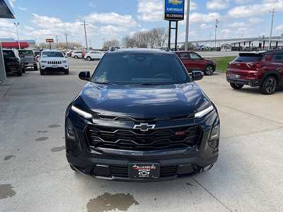 2025 Chevrolet Equinox, $38970. Photo 3