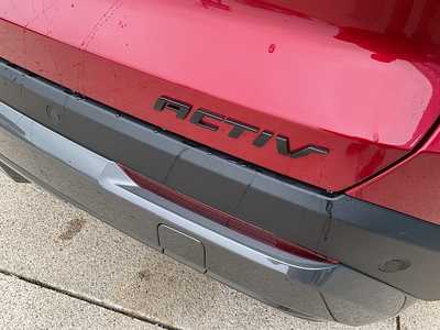 2025 Chevrolet Equinox, $40370. Photo 10