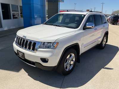 2011 Jeep Grand Cherokee, $4995. Photo 2