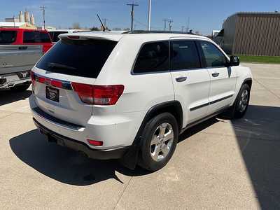 2011 Jeep Grand Cherokee, $4995. Photo 6