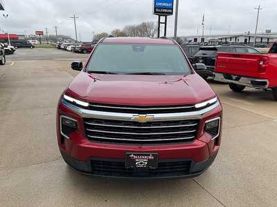 2025 Chevrolet Traverse, $50774. Photo 3