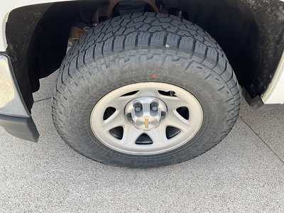 2018 Chevrolet 1500 Ext Cab, $18995. Photo 9