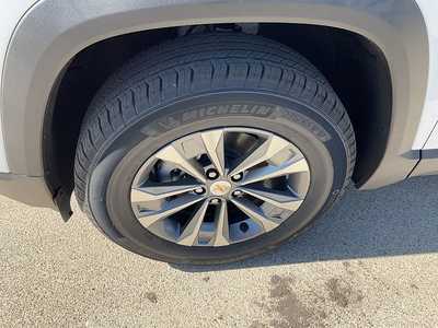 2026 Chevrolet Equinox, $34045. Photo 10