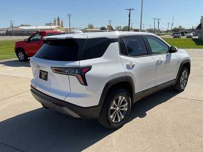 2026 Chevrolet Equinox, $34045. Photo 6