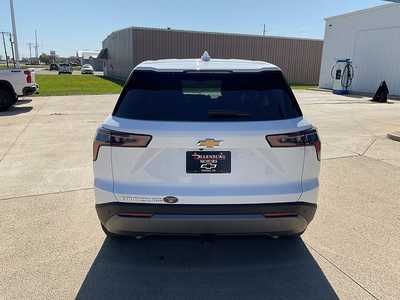 2026 Chevrolet Equinox, $34045. Photo 7
