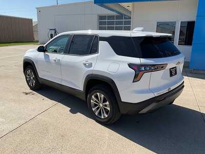 2026 Chevrolet Equinox, $34045. Photo 8