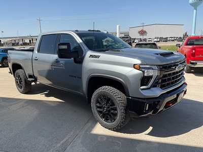 2025 Chevrolet 2500 Crew Cab, $0. Photo 4