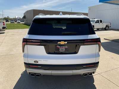 2025 Chevrolet Traverse, $47695. Photo 7