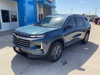 2025 Chevrolet Traverse, $45695. Photo 2