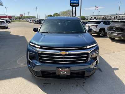 2025 Chevrolet Traverse, $45695. Photo 3