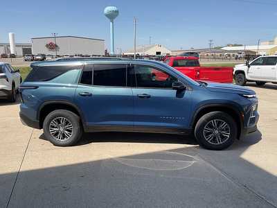 2025 Chevrolet Traverse, $45695. Photo 5