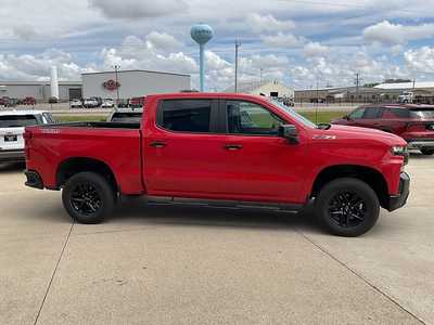 2020 Chevrolet 1500 Crew Cab, $35995. Photo 6