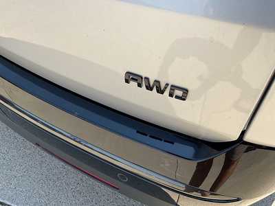 2022 Chevrolet Traverse, $33995. Photo 10
