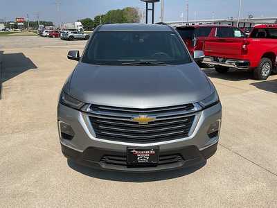 2023 Chevrolet Traverse, $32995. Photo 2