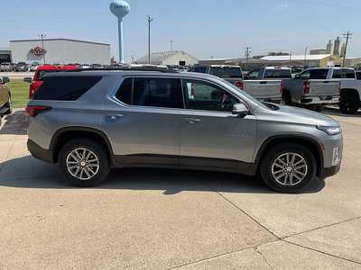 2023 Chevrolet Traverse, $32995. Photo 6