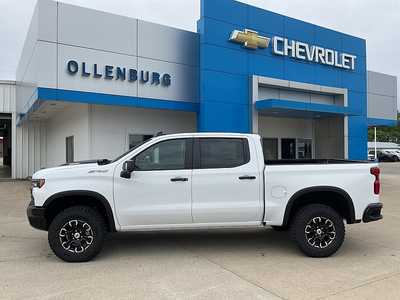 2025 Chevrolet 1500 Crew Cab, $74230. Photo 1