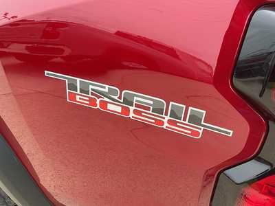 2025 Chevrolet Colorado Crew Cab, $45940. Photo 10