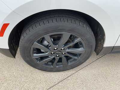 2023 Chevrolet Equinox, $25495. Photo 11