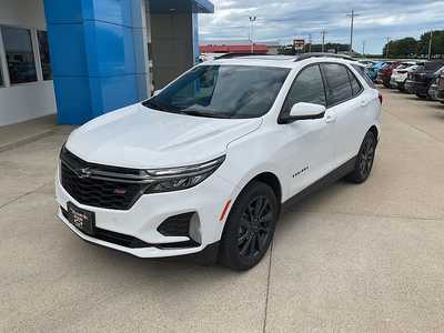 2023 Chevrolet Equinox, $25495. Photo 2