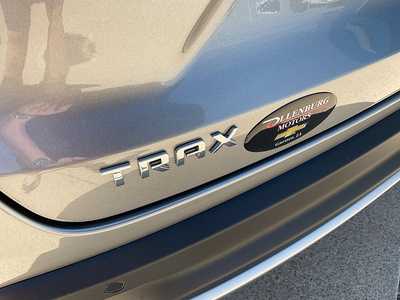 2025 Chevrolet Trax, $26380. Photo 9
