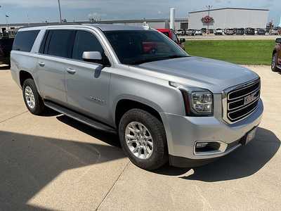 2016 GMC Yukon XL, $0. Photo 4