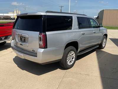 2016 GMC Yukon XL, $0. Photo 6
