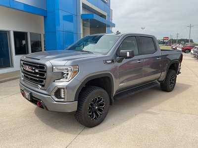 2021 GMC 1500 Crew Cab, $40995. Photo 2
