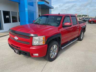 2009 Chevrolet 1500 Crew Cab, $7995. Photo 2