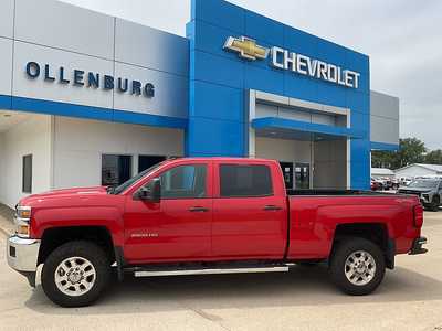2015 Chevrolet 2500 Crew Cab, $21995. Photo 1