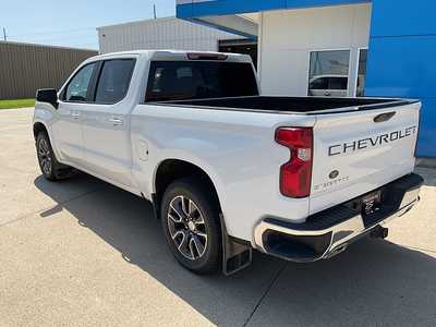 2021 Chevrolet 1500 Crew Cab, $32995. Photo 7