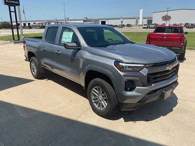 2025 Chevrolet Colorado Crew Cab, $44935. Photo 4